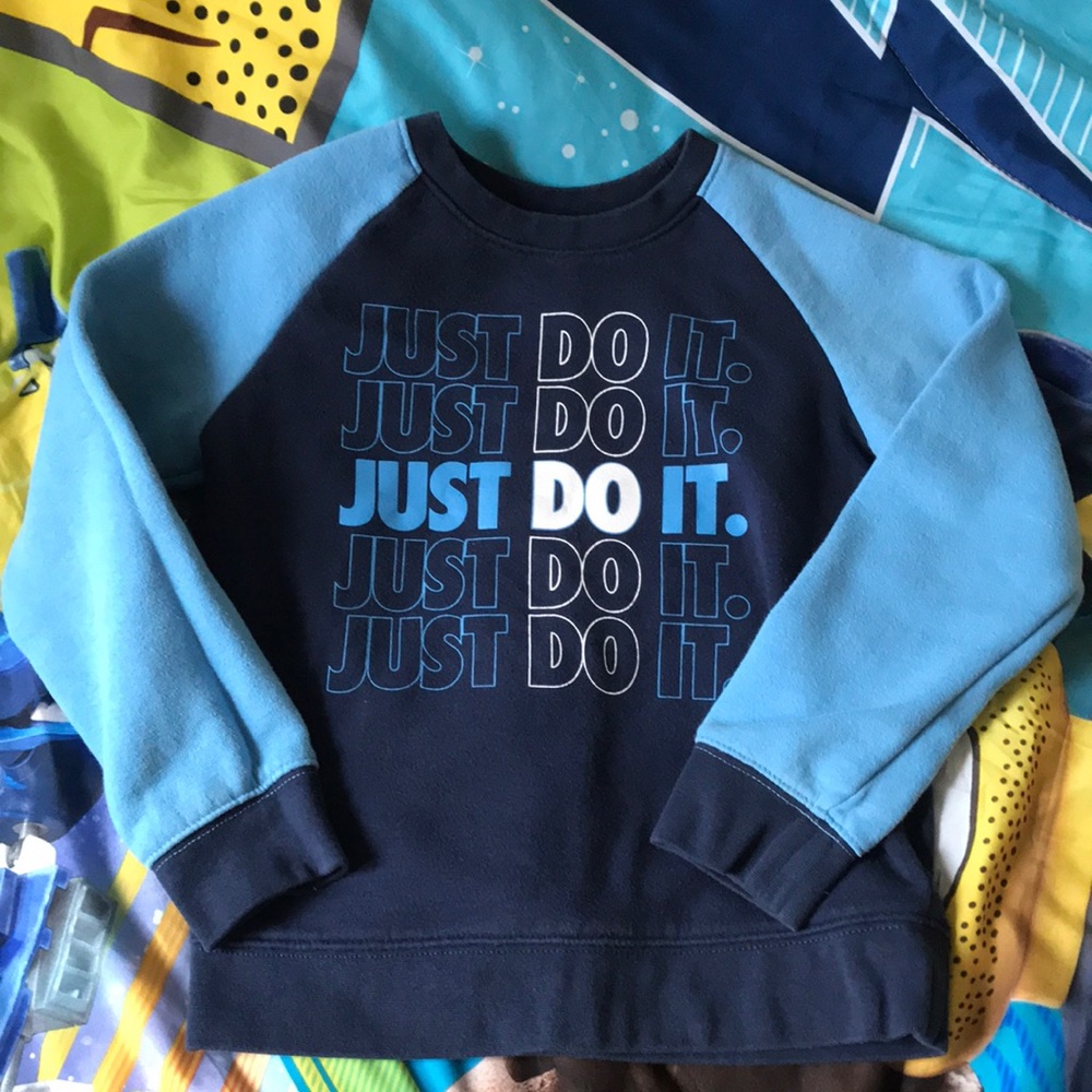 Boys Nike Sweater